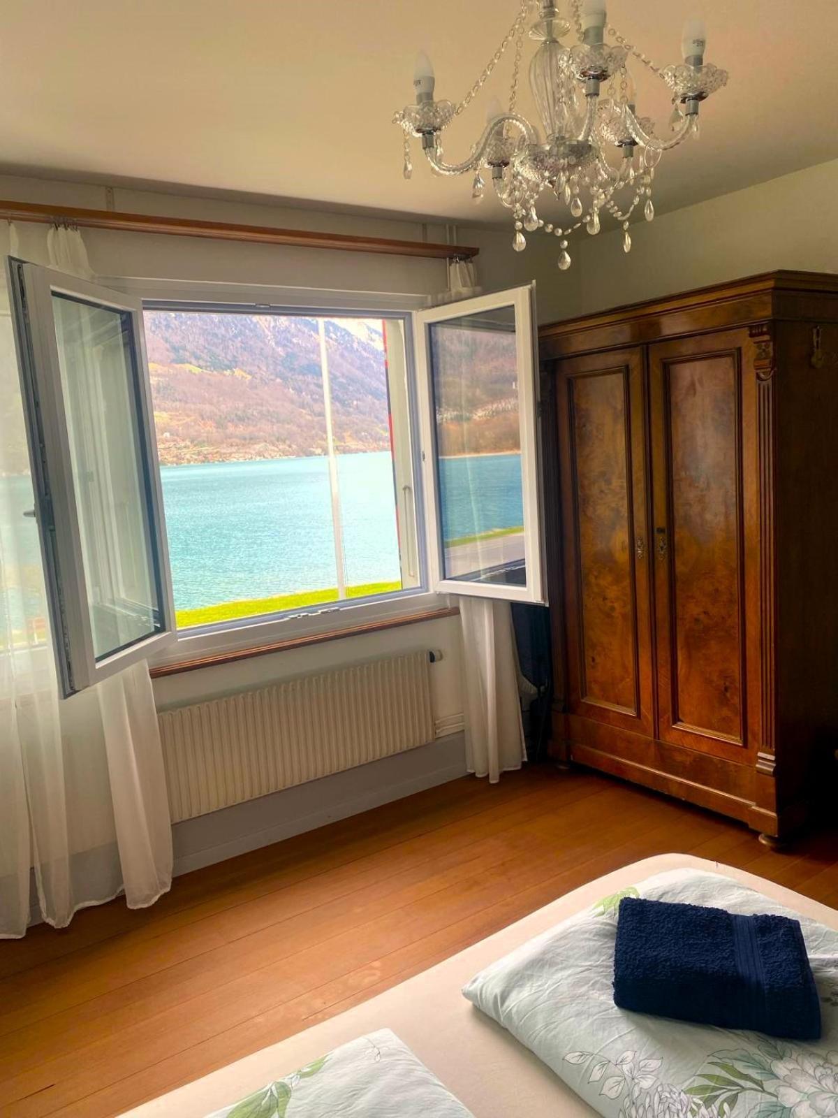 Lake House Bönigen المظهر الخارجي الصورة